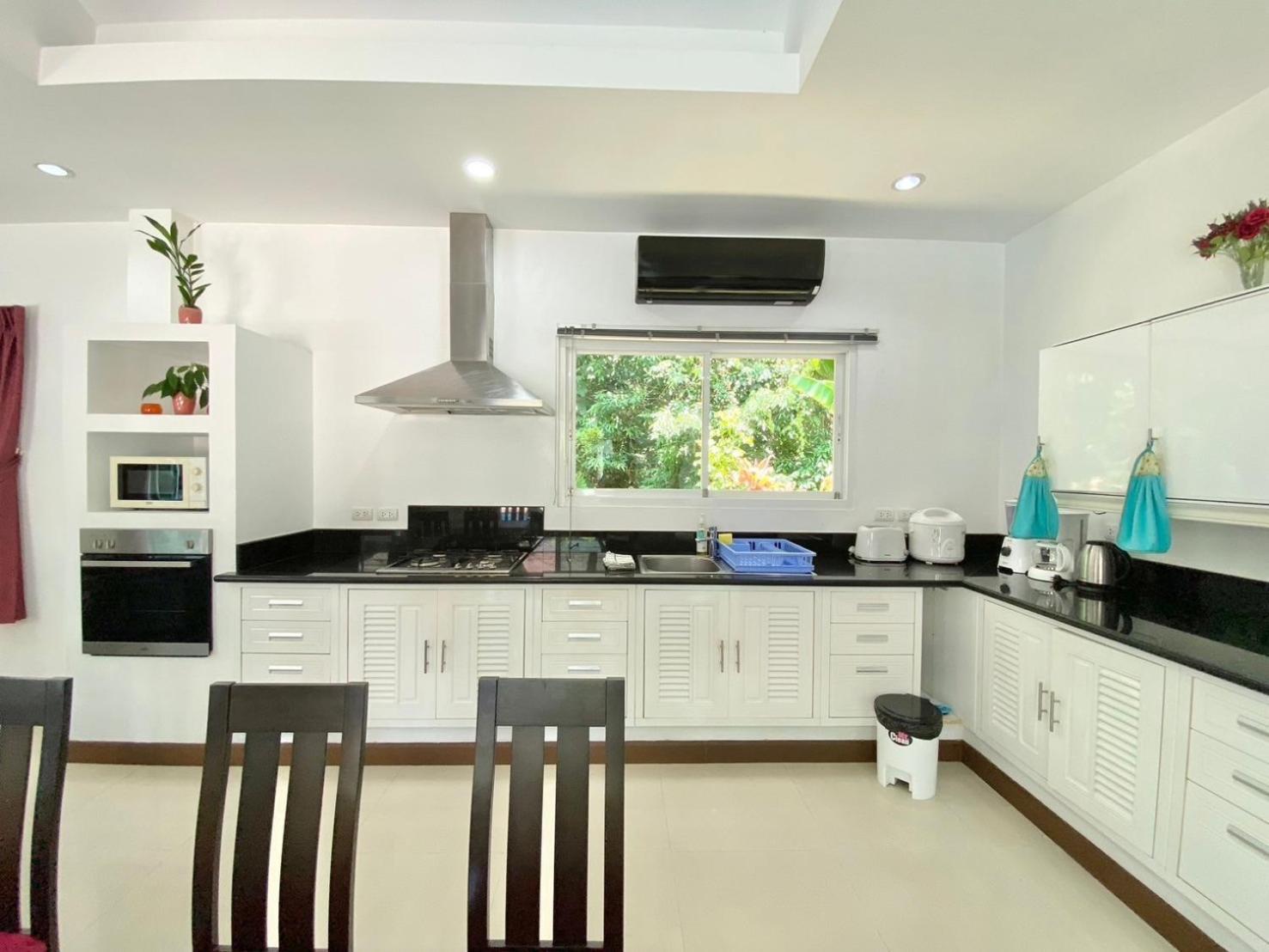 Phikun 4 Bedroom Private Pool Villa Chalong Bagian luar foto